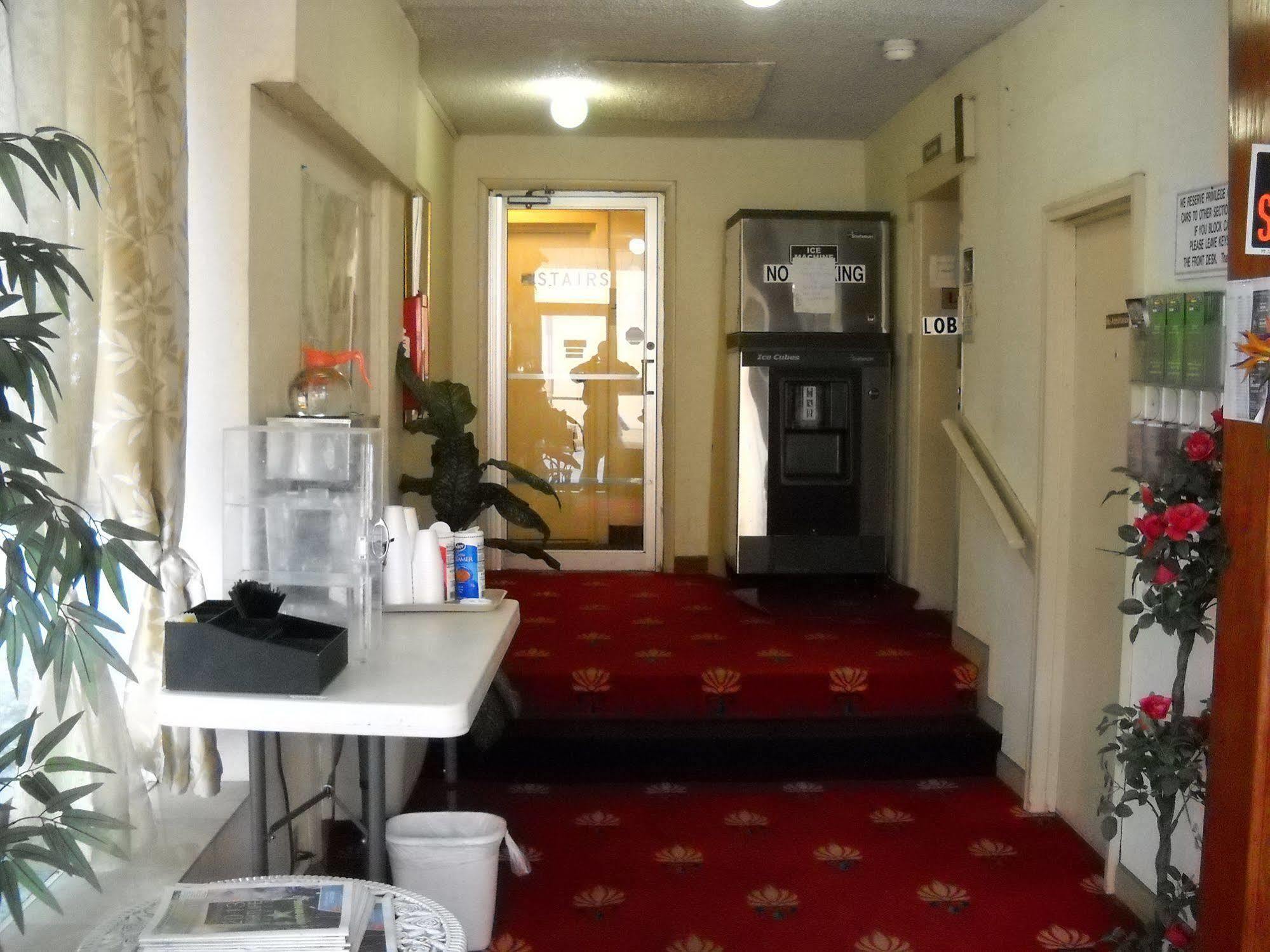 Red Carpet Inn & Suites Atlantic City Esterno foto